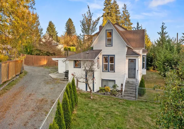 Single family home for sale at 1820 2nd Street, Snohomish, WA 98290 | MLS# NWM2595888