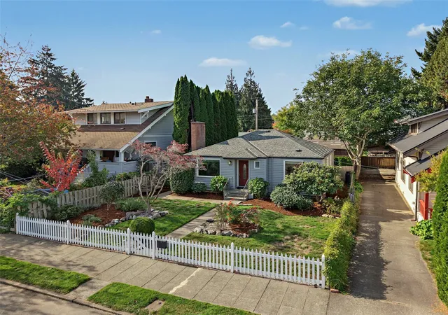 Photo 2 of Single family home for sale at 317 Williams Ave N, Renton, WA 98057 | MLS# NWM2595900 | Listing updated on 2026-10-21