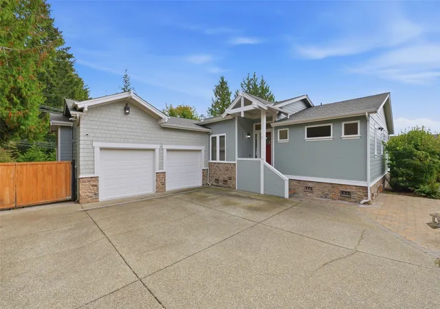 Photo 1 of Single family home for sale at 9723 Harborview Pl NW, Gig Harbor, WA 98332 | MLS# NWM2595902 | Listing updated on 2026-10-26