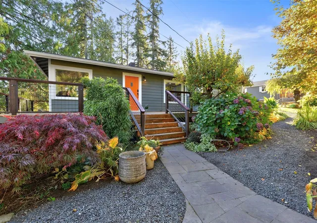 Photo 3 of Single family home for sale at 18481 1st Avenue NE, Suquamish, WA 98392 | MLS# NWM2595914 | Listing updated on 2026-10-26