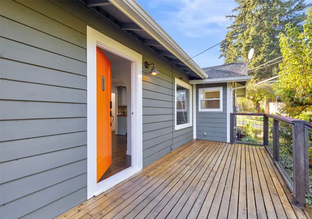 Photo 4 of Single family home for sale at 18481 1st Avenue NE, Suquamish, WA 98392 | MLS# NWM2595914 | Listing updated on 2026-10-26