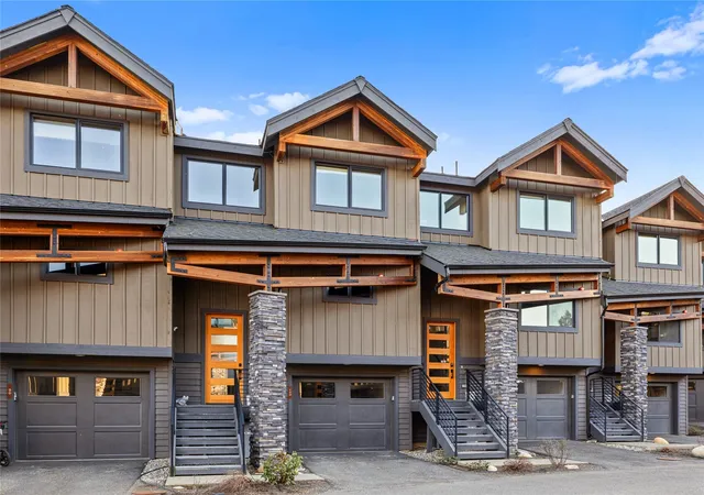 Photo 2 of Townhouse for sale at 100 Wildflower Loop, Cle Elum, WA 98922 | MLS# NWM2595917 | Listing updated on 2026-10-22
