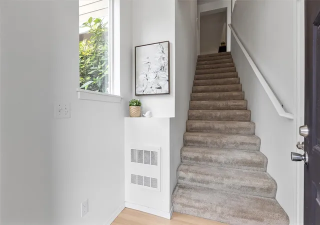 Photo 3 of Single family home for sale at 2715 143rd Street Sw #D, Lynnwood, WA 98087 | MLS# NWM2595931 | Listing updated on 2026-10-23