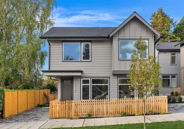 Photo 1 of Townhouse for sale at 5915 9th Avenue, Seattle, WA 98101 | MLS# NWM2595959 | Listing updated on 2026-10-28