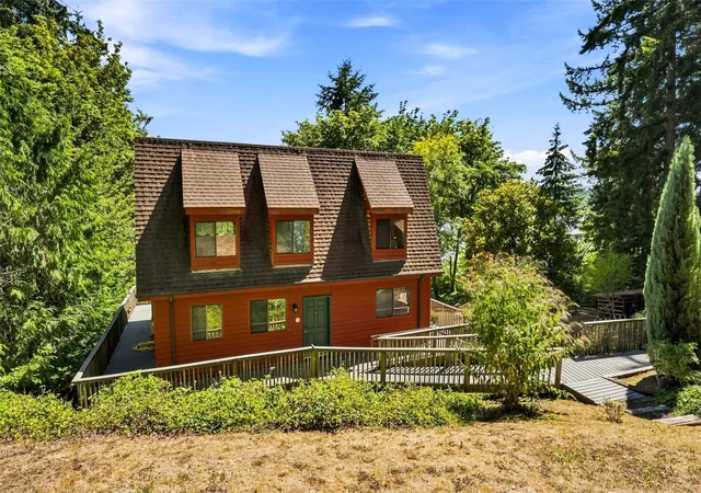 Photo 2 of Single family home for sale at 241 Se Oyster Beach Rd, Shelton, WA 98584 | MLS# NWM2595977 | Listing updated on 2026-10-23