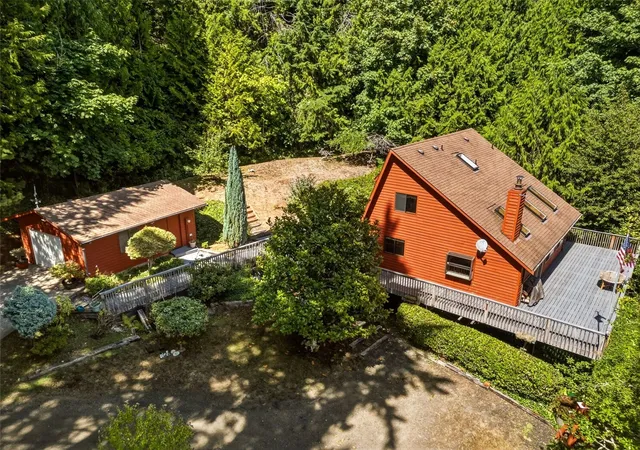 Photo 4 of Single family home for sale at 241 SE Oyster Beach Rd, Shelton, WA 98584 | MLS# NWM2595977 | Listing updated on 2026-10-23