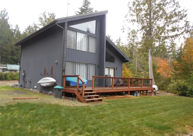 Photo 3 of Single family home for sale at 471 N Beacon Point Loop, Lilliwaup, WA 98555 | MLS# NWM2595999 | Listing updated on 2026-10-27