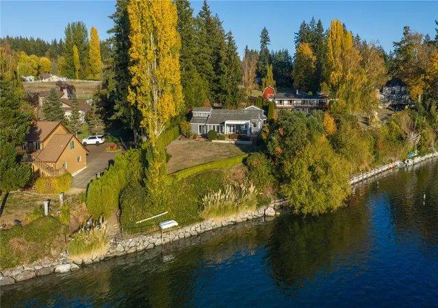 Single family home for sale at 6525 Tracyton Blvd NW, Bremerton, WA 98311 | MLS# NWM2596011