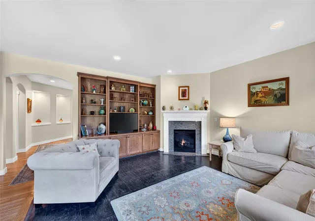 Photo 4 of Single family home for sale at 24428 118th Court SE, Kent, WA 98030 | MLS# NWM2596060 | Listing updated on 2026-10-26