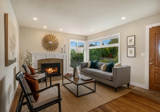 Photo 2 of Single family home for sale at 8804 5th Avenue Ne, Seattle, WA 98115 | MLS# NWM2596066 | Listing updated on 2026-10-21