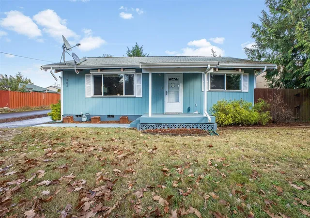 Single family home for sale at 904 Crystal Springs NW, Yelm, WA 98597 | MLS# NWM2596075