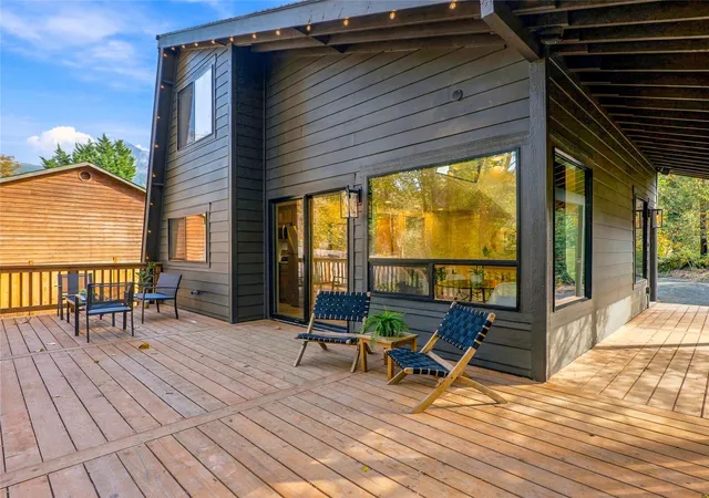 Photo 3 of Single family home for sale at 44123 Fir Rd, Gold Bar, WA 98251 | MLS# NWM2596087 | Listing updated on 2026-10-26