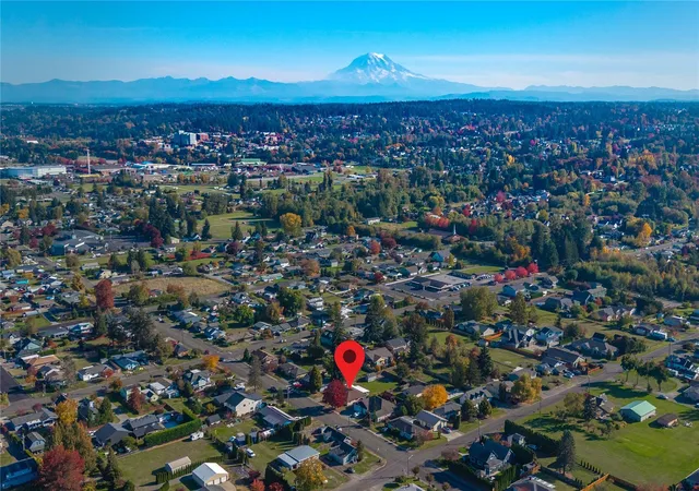 Photo 3 of Sale Pending at 1504 7th Avenue Sw, Puyallup, WA 98371 | MLS# NWM2596095 | Listing updated on 2026-10-25