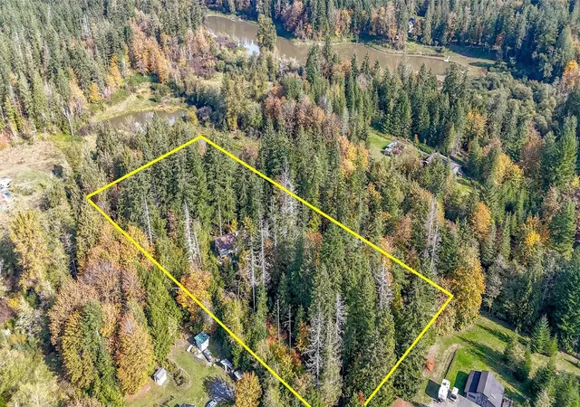 Photo 1 of Single family home for sale at 37032 286th Avenue Se, Enumclaw, WA 98022 | MLS# NWM2596115 | Listing updated on 2026-10-26