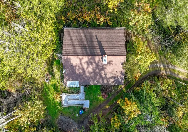 Photo 3 of Single family home for sale at 37032 286th Avenue Se, Enumclaw, WA 98022 | MLS# NWM2596115 | Listing updated on 2026-10-26