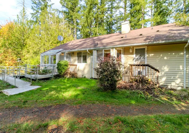 Photo 3 of Single family home for sale at 37032 286th Avenue SE, Enumclaw, WA 98022 | MLS# NWM2596115 | Listing updated on 2026-10-26