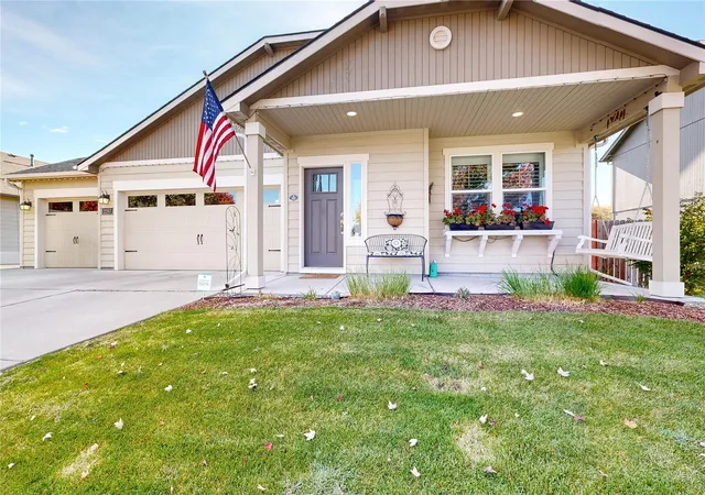Single family home for sale at 2287 Leonard Dr, Walla Walla, WA 99362 | MLS# NWM2596122