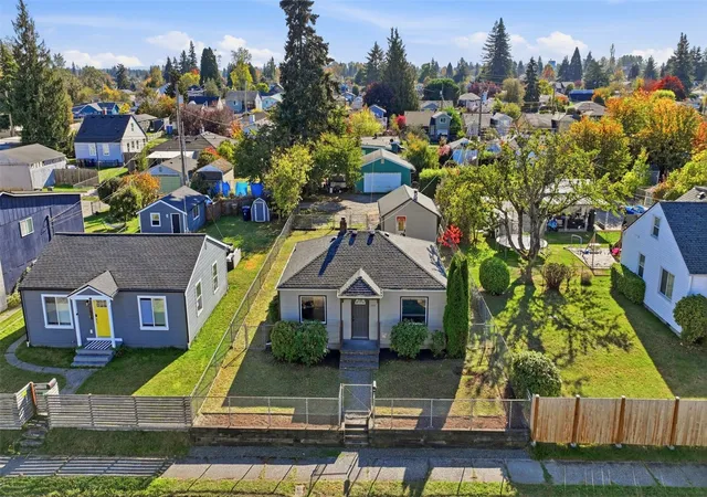 Photo 1 of Single family home for sale at 1014 E 56th Street, Tacoma, WA 98404 | MLS# NWM2596127 | Listing updated on 2026-10-25
