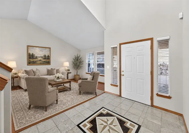 Photo 3 of Single family home for sale at 2103 NE 6th Circle, Renton, WA 98056 | MLS# NWM2596144 | Listing updated on 2026-10-29