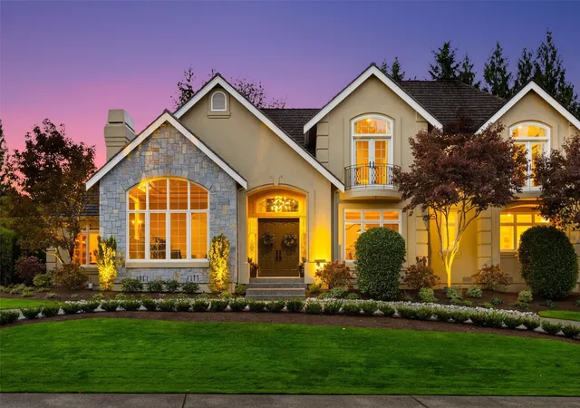 Photo 3 of Single family home for sale at 24634 SE 9th Place, Sammamish, WA 98074 | MLS# NWM2596155 | Listing updated on 2026-10-26