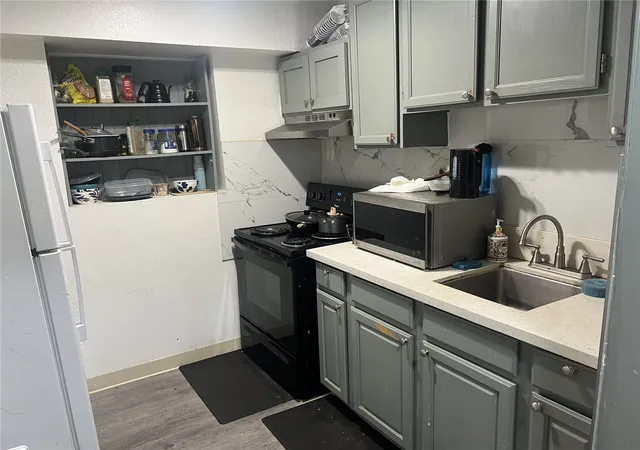 Photo 3 of Single family home for sale at 4643 S Othello St, Seattle, WA 98118 | MLS# NWM2596169 | Listing updated on 2026-10-23