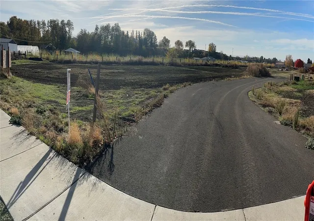 Photo 1 of Land for sale at 421 Southwest 12, College Place, WA 99324 | MLS# NWM2596179 | Listing updated on 2026-10-20
