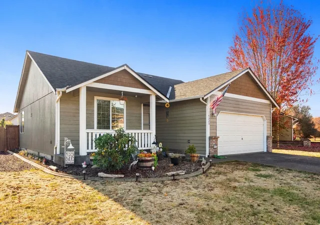 Photo 2 of Single family home for sale at 16525 92nd Avenue SE, Yelm, WA 98597 | MLS# NWM2596185 | Listing updated on 2026-10-23