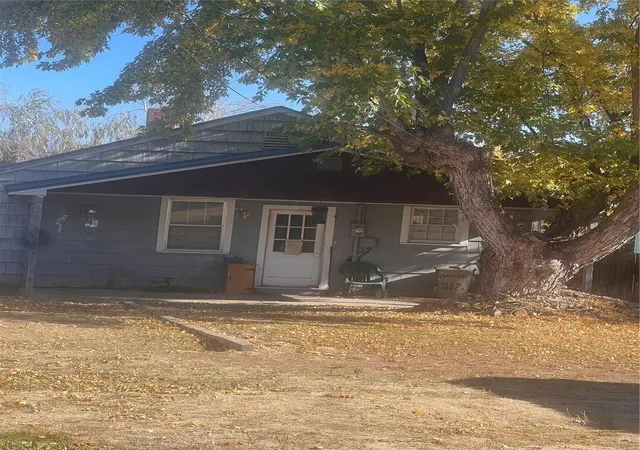 Photo 4 of Single family home for sale at 123 N Birch St, Omak, WA 98841 | MLS# NWM2596197 | Listing updated on 2026-10-22
