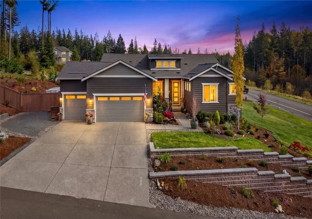 Single family home for sale at 11619 138th Avenue NE, Lake Stevens, WA 98258 | MLS# NWM2596209