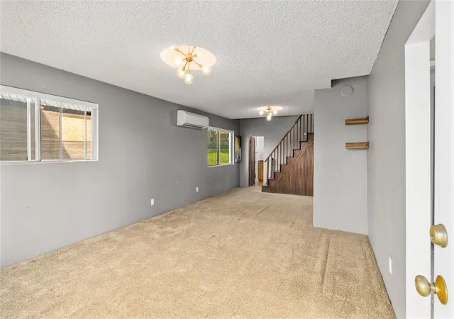 Photo 3 of Single family home for sale at 205 N D St, Roslyn, WA 98941 | MLS# NWM2596219 | Listing updated on 2026-10-20