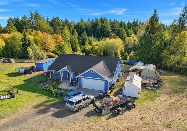 Photo 3 of Single family home for sale at 291 E Rauschert Rd, Grapeview, WA 98546 | MLS# NWM2596222 | Listing updated on 2026-10-23