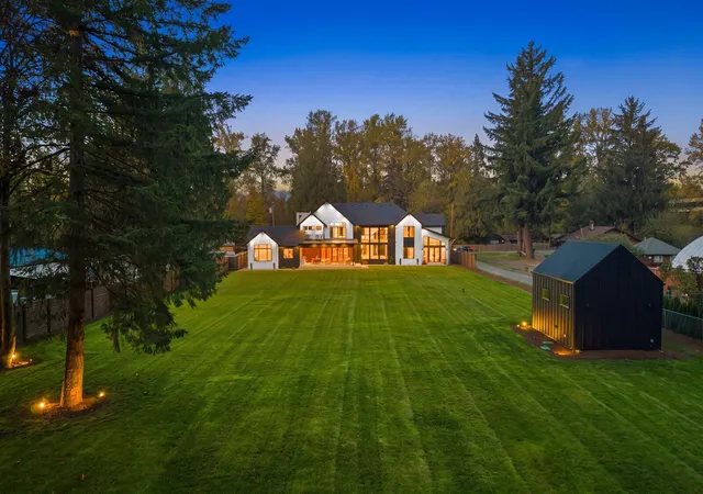 Photo 4 of Single family home for sale at 22221 SE Bain Rd, Maple Valley, WA 98038 | MLS# NWM2596227 | Listing updated on 2026-10-22