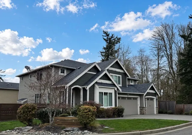 Single family home for sale at 1014 Hill St, Mukilteo, WA 98275 | MLS# NWM2596236