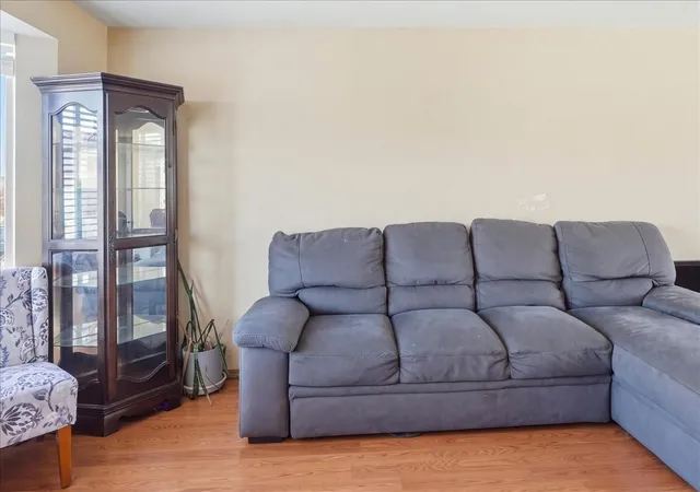 Photo 4 of Single family home for sale at 1418 Laredo Dr SE, Olympia, WA 98513 | MLS# NWM2596245 | Listing updated on 2026-10-23