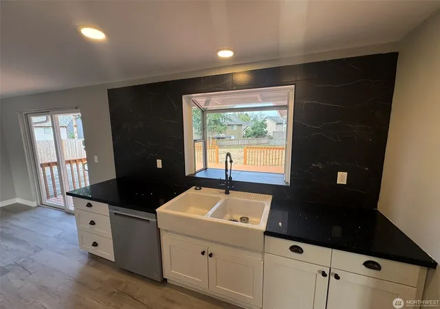 Photo 3 of Single family home for sale at 14616 Ash Way, Lynnwood, WA 98087 | MLS# NWM2596249 | Listing updated on 2026-10-21