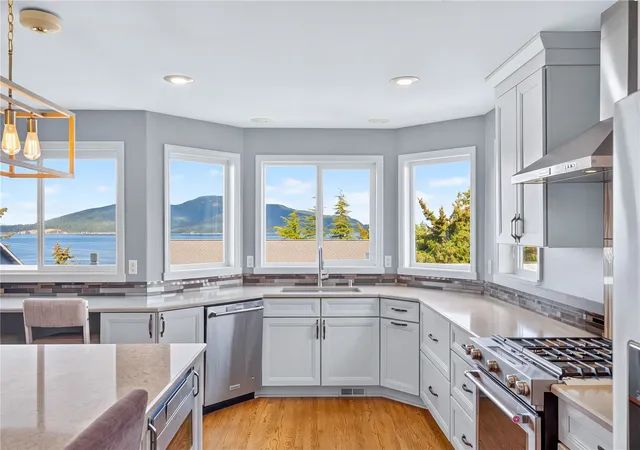 Photo 4 of Single family home for sale at 3502 W 2nd Street, Anacortes, WA 98221 | MLS# NWM2596255 | Listing updated on 2026-10-22