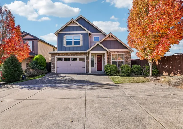 Single family home for sale at 11204 NE 126th Avenue, Vancouver, WA 98682 | MLS# NWM2596256