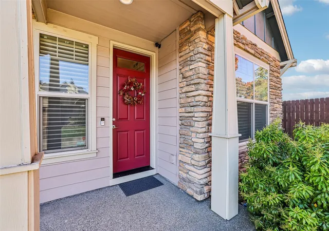 Photo 2 of Single family home for sale at 11204 NE 126th Avenue, Vancouver, WA 98682 | MLS# NWM2596256 | Listing updated on 2026-10-28