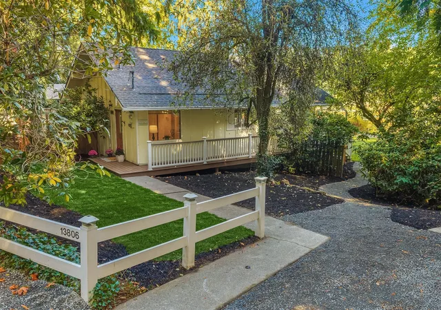 Photo 3 of Single family home for sale at 13806 W Lake Kathleen Dr SE, Renton, WA 98059 | MLS# NWM2596257 | Listing updated on 2026-10-26