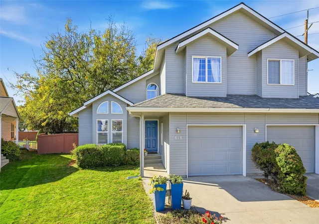 Photo 1 of Condo for sale at 818 Se Marine Dr, College Place, WA 99324 | MLS# NWM2596267 | Listing updated on 2026-10-26