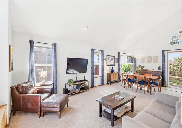 Photo 3 of Condo for sale at 818 Se Marine Dr, College Place, WA 99324 | MLS# NWM2596267 | Listing updated on 2026-10-26
