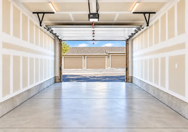 Photo 1 of Condo for sale at 23548 Sunserra Loop Rd NW #G89, Quincy, WA 98848 | MLS# NWM2596278 | Listing updated on 2026-10-22