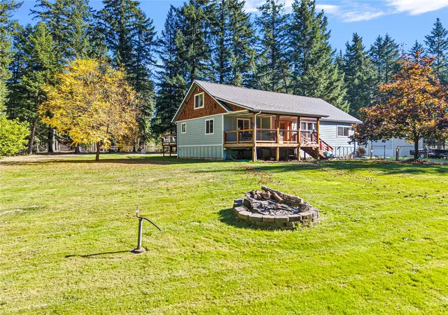 Single family home for sale at 1751 SW J H Rd, Port Orchard, WA 98367 | MLS# NWM2596283