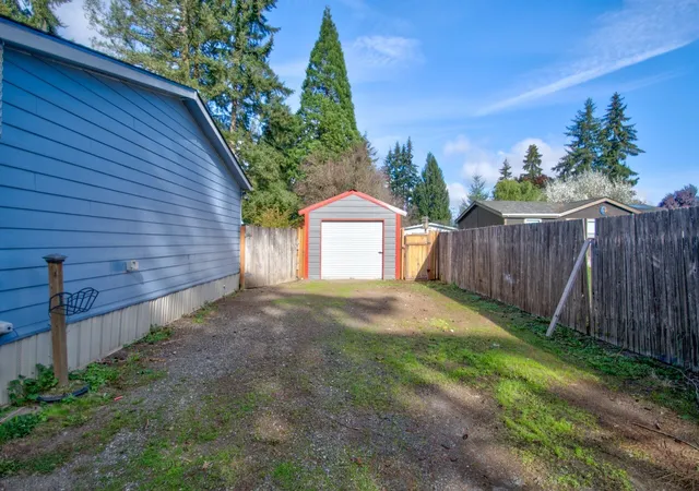 Photo 4 of Manufactured home for sale at 2548 114th Avenue SW, Olympia, WA 98512 | MLS# NWM2596302 | Listing updated on 2026-10-23