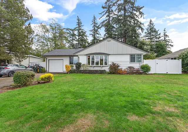 Single family home for sale at 223 Highland Dr, Bellingham, WA 98225 | MLS# NWM2596305