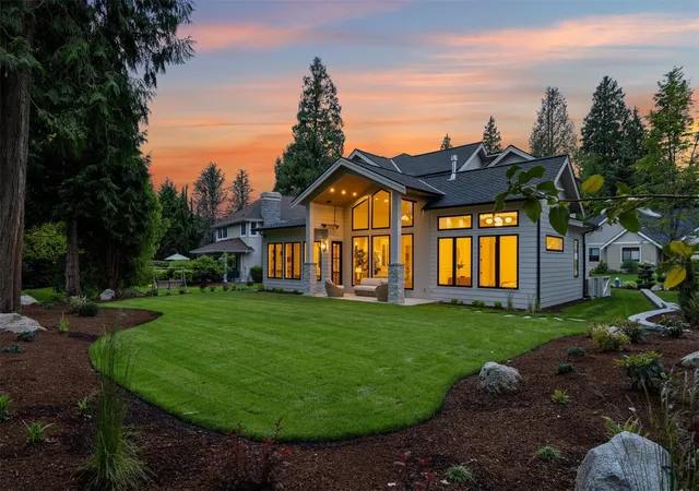 Photo 1 of Single family home for sale at 8632 Blue Grouse Way, Blaine, WA 98230 | MLS# NWM2596310 | Listing updated on 2026-10-21