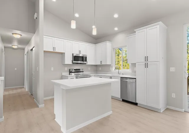 Photo 4 of Townhouse for sale at 20505 44th Avenue NW #3B, Stanwood, WA 98292 | MLS# NWM2596314 | Listing updated on 2026-10-27