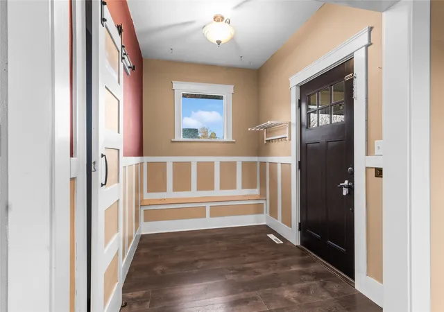 Photo 3 of Single family home for sale at 309 E 3rd Avenue, Ritzville, WA 99169 | MLS# NWM2596319 | Listing updated on 2026-10-21