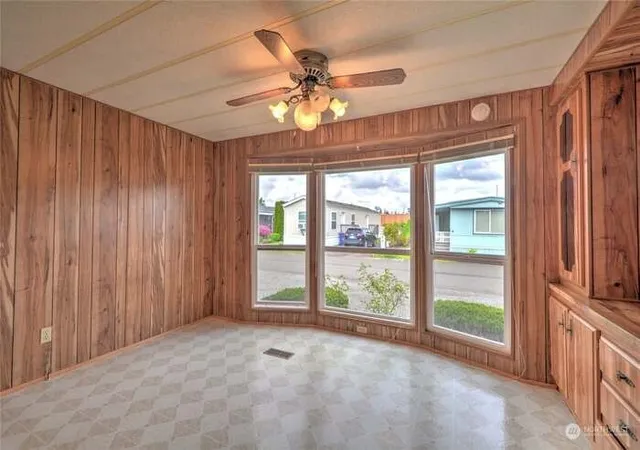 Photo 3 of Sale Pending at 16600 25th Avenue NE #26, Marysville, WA 98271 | MLS# NWM2596324 | Listing updated on 2026-10-26