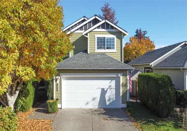 Photo 2 of Single family home for sale at 8028 Andover Ln Se, Tumwater, WA 98501 | MLS# NWM2596343 | Listing updated on 2026-10-21
